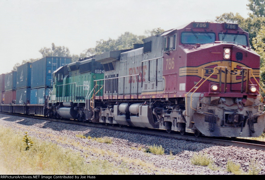 BNSF 786 West